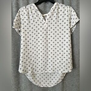 Black and white small pattern blouse